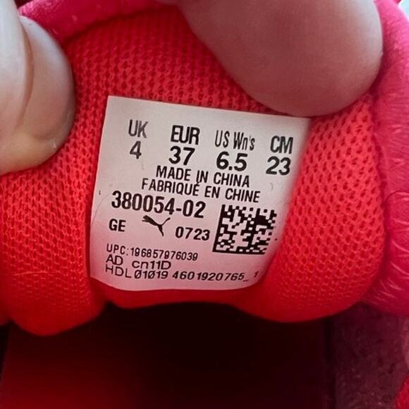 Womens Puma Bright pink/peach running shoes size 6.5 - Picture 7 of 8